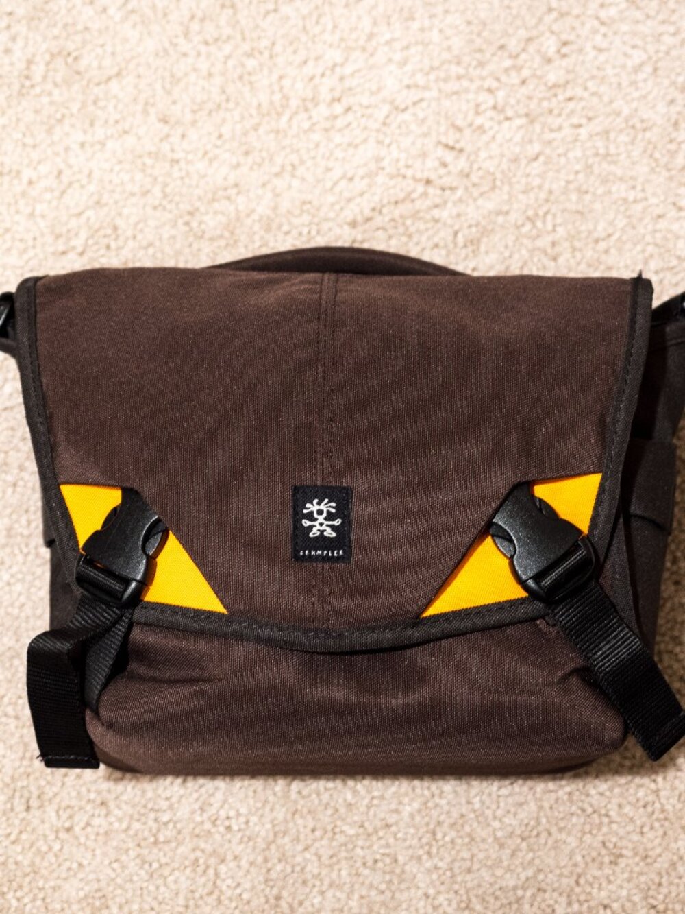 Crumpler 5 Million Dollar Home Camera Bag – Classic Brown/Orange